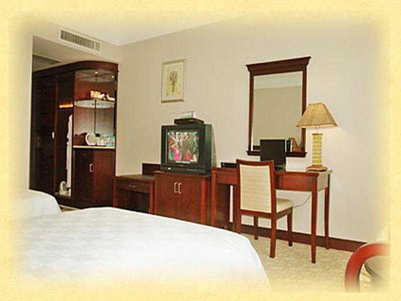 Yutong Hotel Cantão Exterior foto